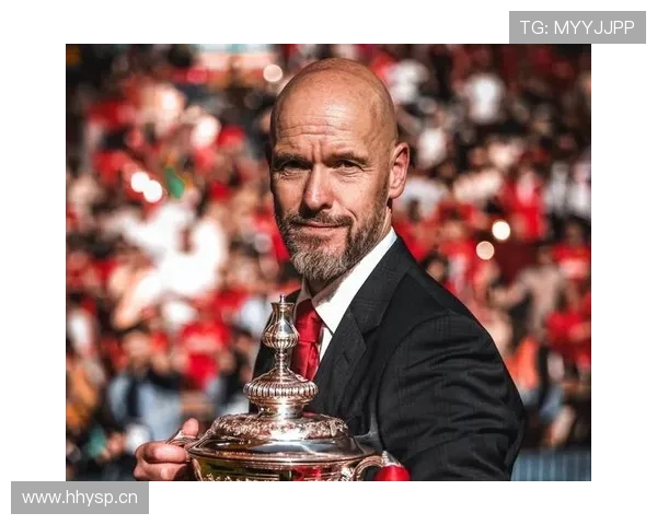 英超曼联的主教练:深入分析曼联主帅的战术与球队表现