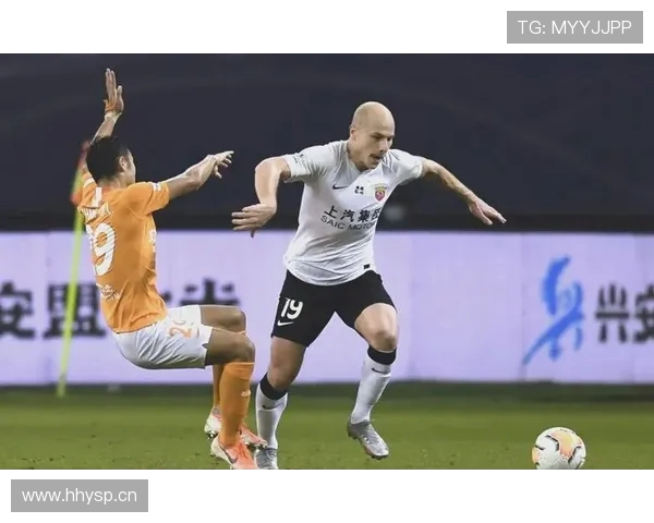 英超球员穆伊的体育竞技生涯与表现